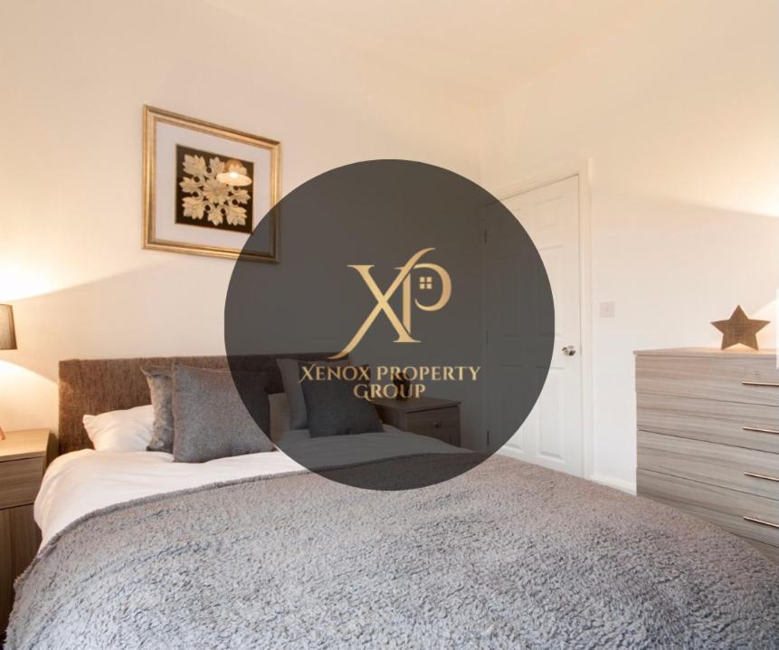Centralized Private 4 Bedroom House At Hanley With Free Parking Etruria 외부 사진